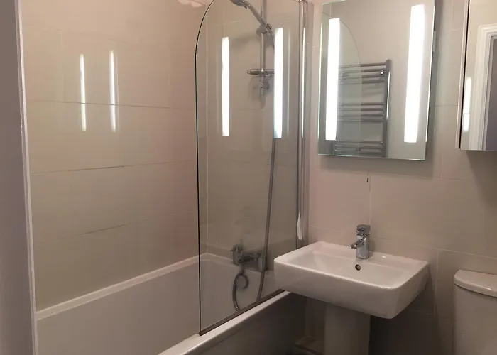 The Canal View Apartment